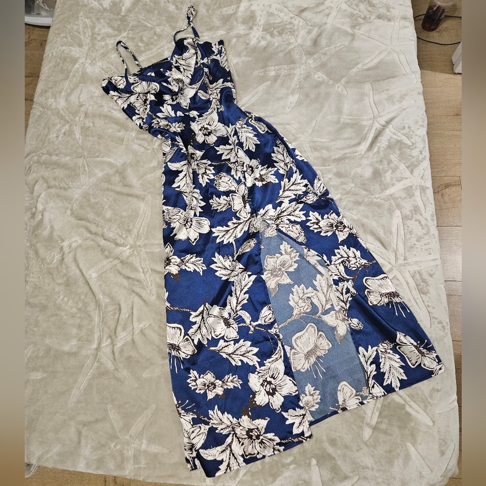 SHEIN Blue and White Spaghetti Strap Sundress for Wedding Guest